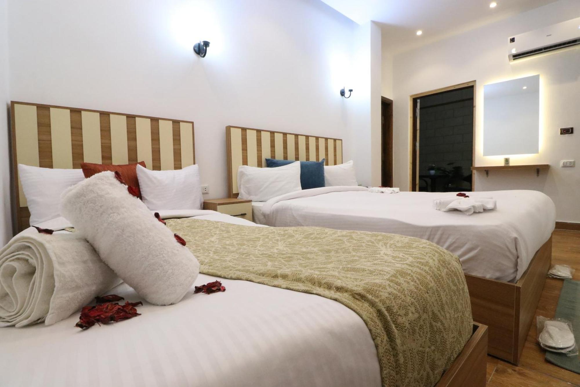 West Pyramids Hotel Kafret el-Gabal Eksteriør bilde