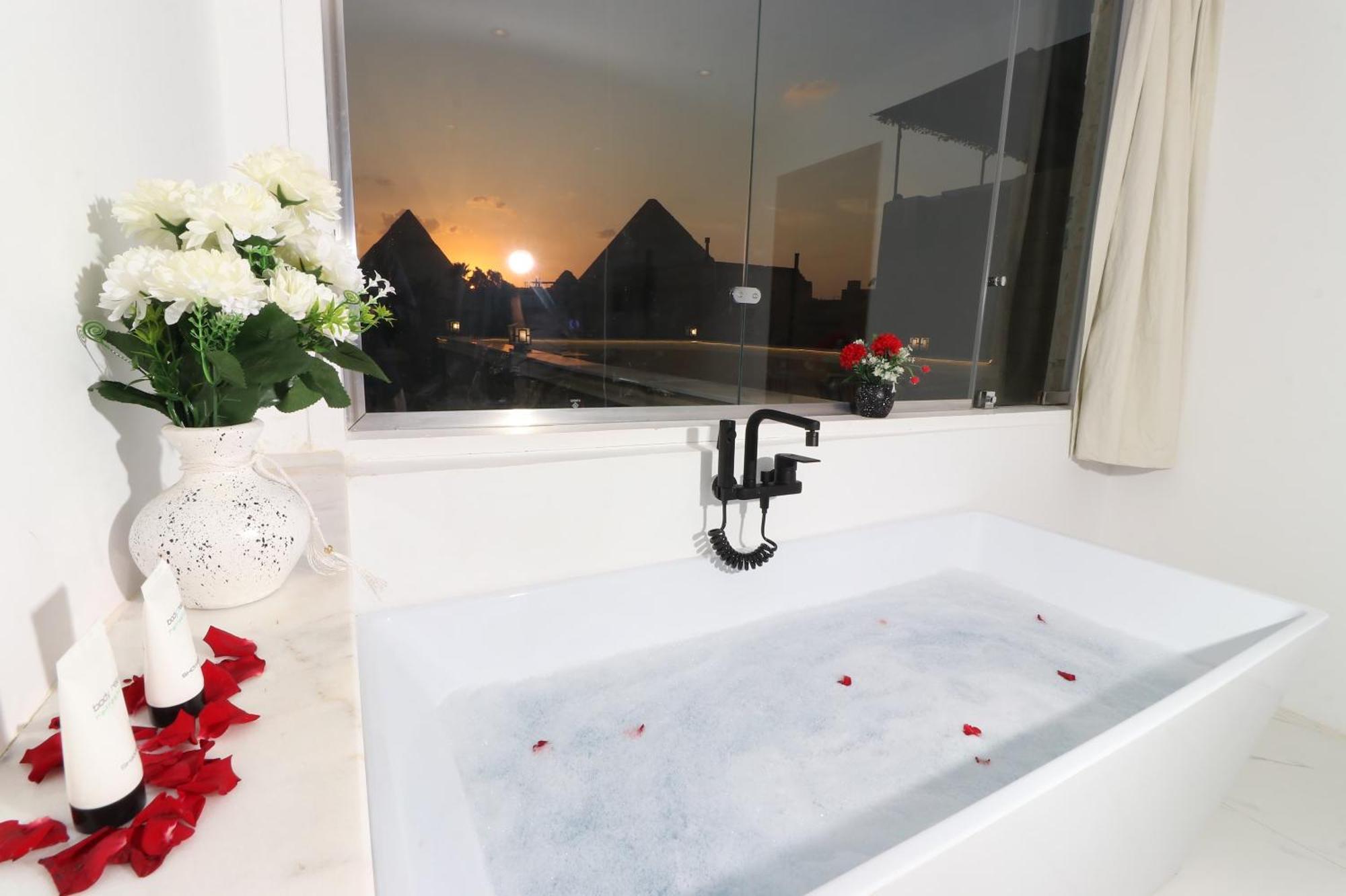 West Pyramids Hotel Kafret el-Gabal Eksteriør bilde