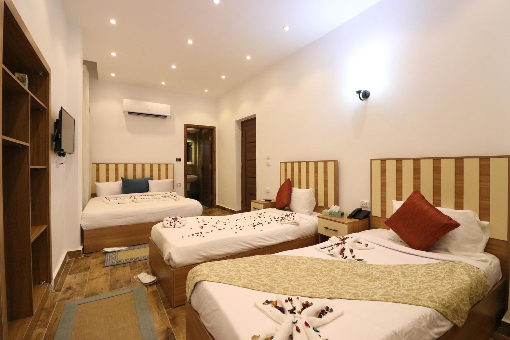 West Pyramids Hotel Kafret el-Gabal Eksteriør bilde
